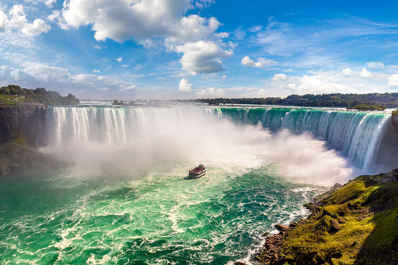 Niagara Falls Canada - Canadian Culture - Moving To Canada